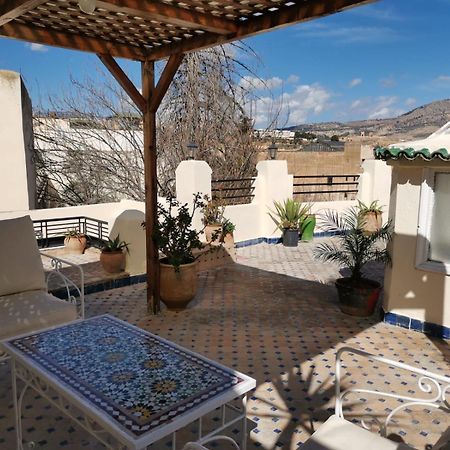 Riad Avec Terrasse Privee Et Piscine Partagee A 300M Fes Exterior photo