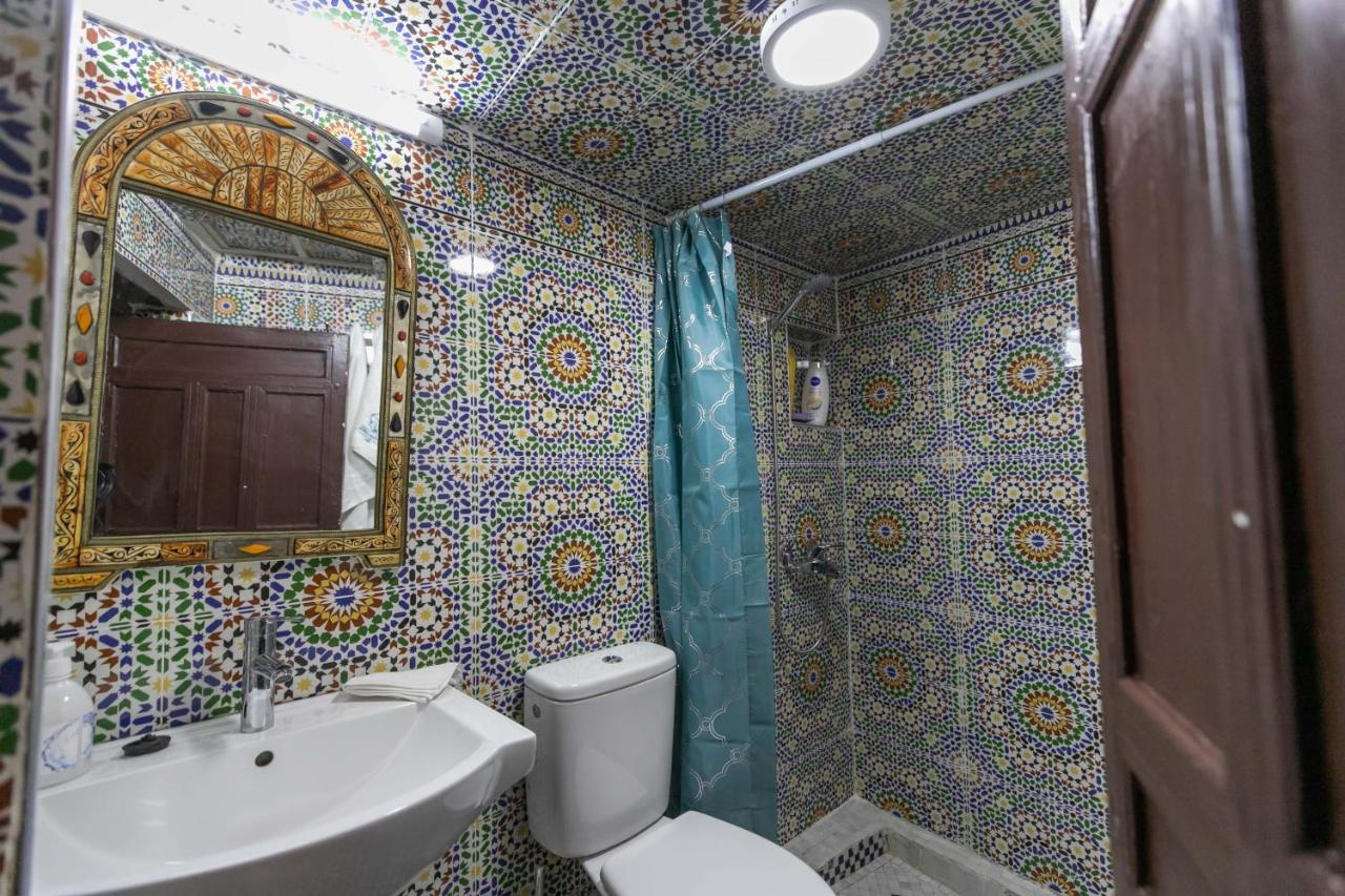 Riad Avec Terrasse Privee Et Piscine Partagee A 300M Fes Exterior photo