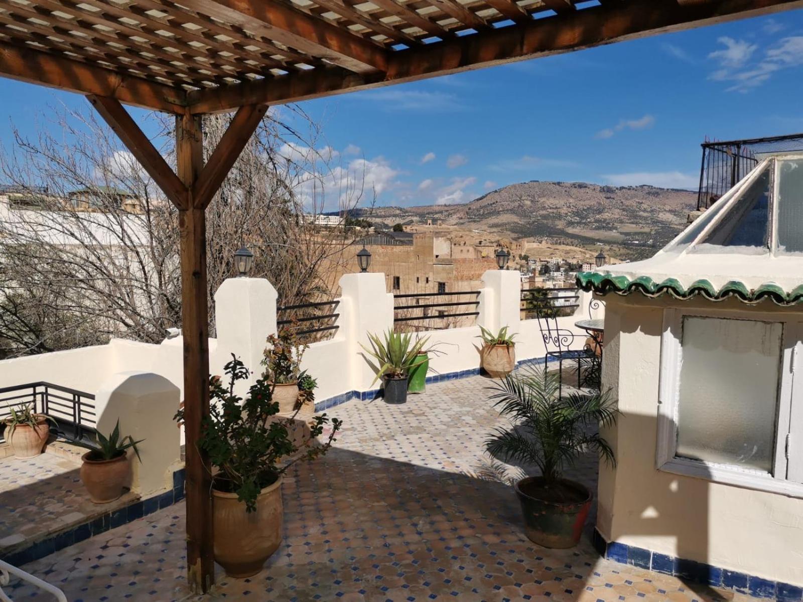 Riad Avec Terrasse Privee Et Piscine Partagee A 300M Fes Exterior photo